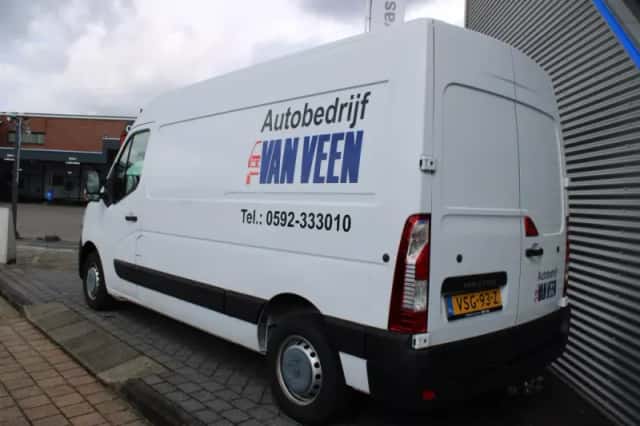 Renault Master (2022) thumbnail 2