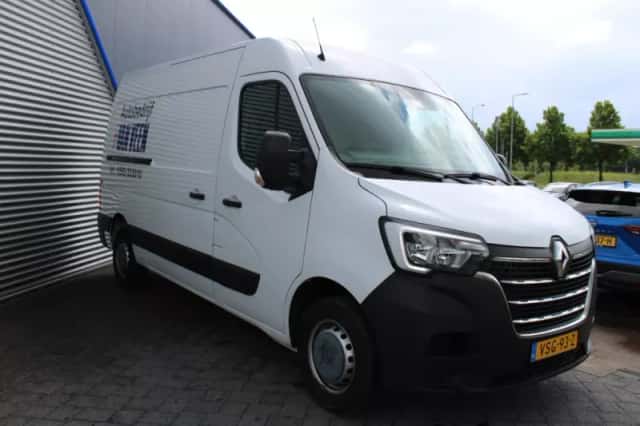 Renault Master (2022) thumbnail 4