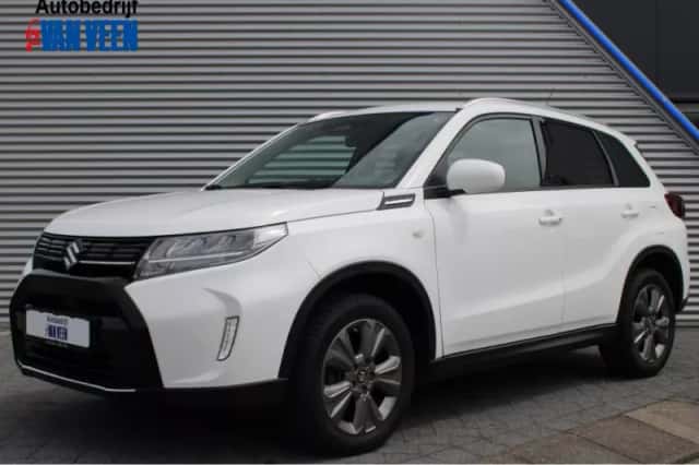 Suzuki Vitara (2025) thumbnail 1