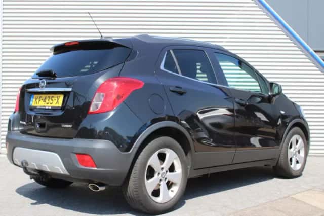 Opel Mokka (2016) thumbnail 3