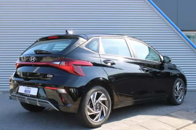 Hyundai i20 (2025) thumbnail 3