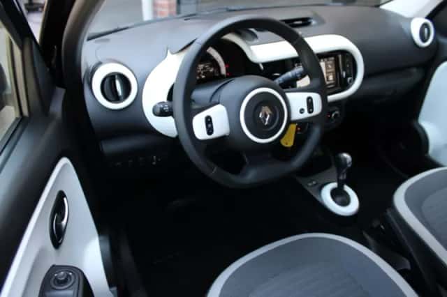 Renault Twingo (2023) thumbnail 6