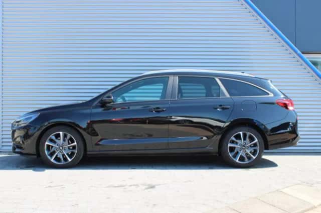 Hyundai i30 (2023) thumbnail 5