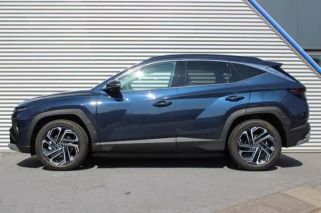 Hyundai Tucson (2025) thumbnail 3