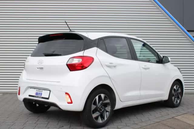Hyundai i10 (2025) thumbnail 3
