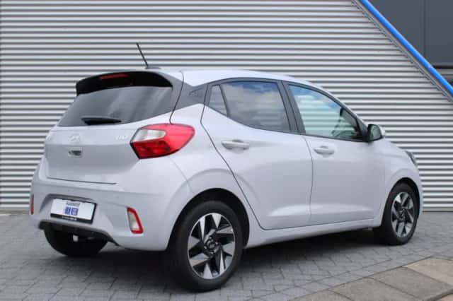 Hyundai i10 (2025) thumbnail 3