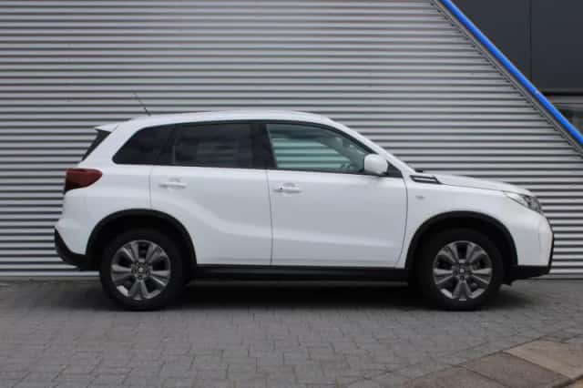 Suzuki Vitara (2026) thumbnail 4