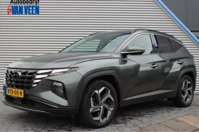 Hyundai Tucson (2022) thumbnail 1