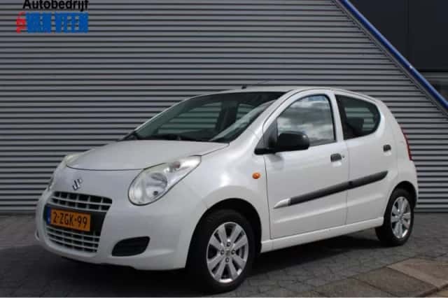 Suzuki Alto (2015) thumbnail 1