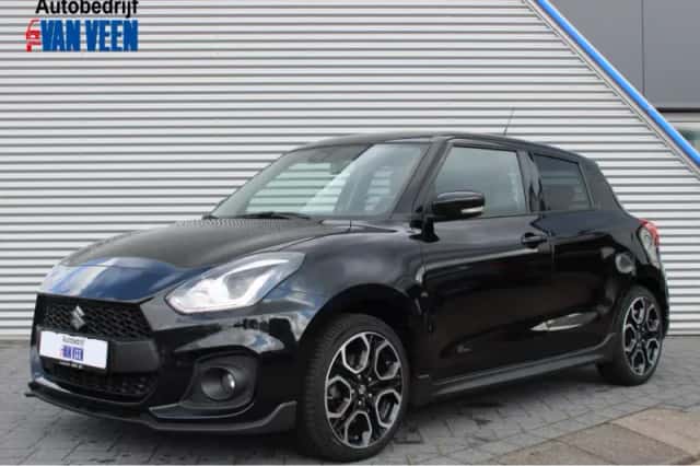 Suzuki Swift (2023) thumbnail 1