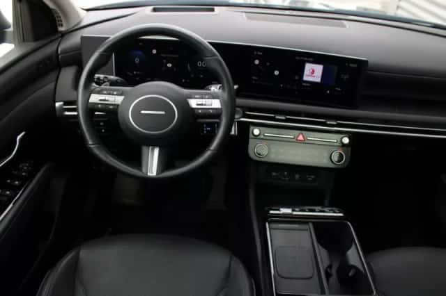 Hyundai Tucson (2025) thumbnail 2