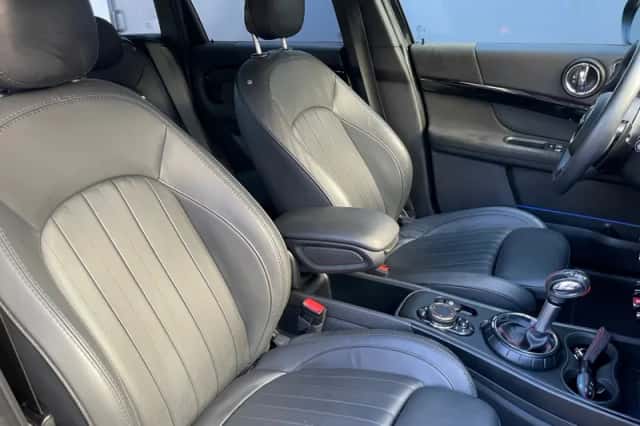 MINI Countryman (2017) thumbnail 12