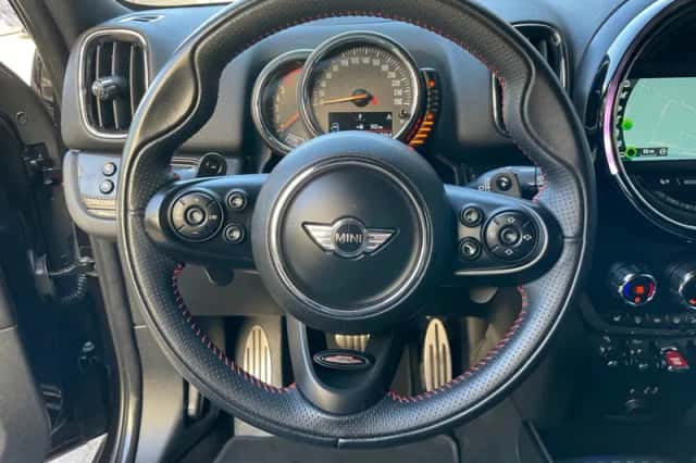 MINI Countryman (2017) thumbnail 7