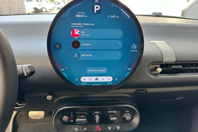 MINI Cooper (2025) thumbnail 13