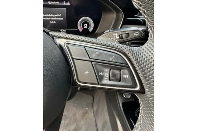 Audi A4 (2023) thumbnail 18