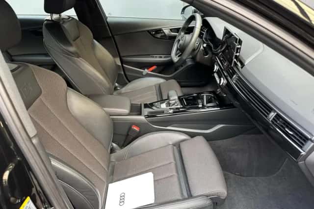 Audi A4 (2023) thumbnail 20