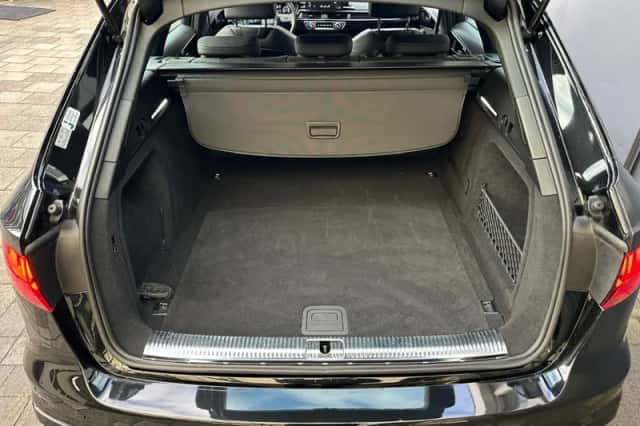 Audi A4 (2023) thumbnail 34