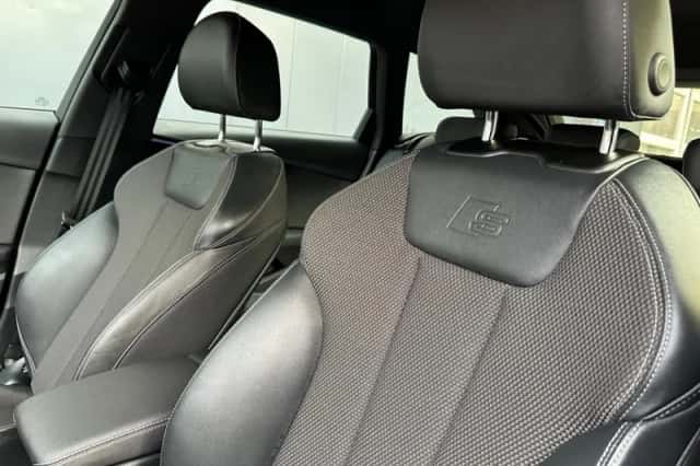 Audi A4 (2023) thumbnail 6