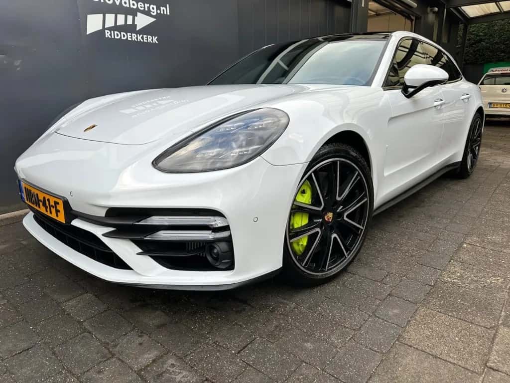 Porsche Panamera (2021) — foto 1