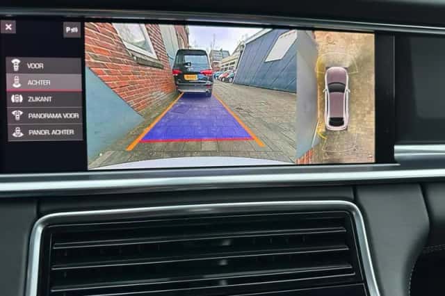 Porsche Panamera (2021) thumbnail 11