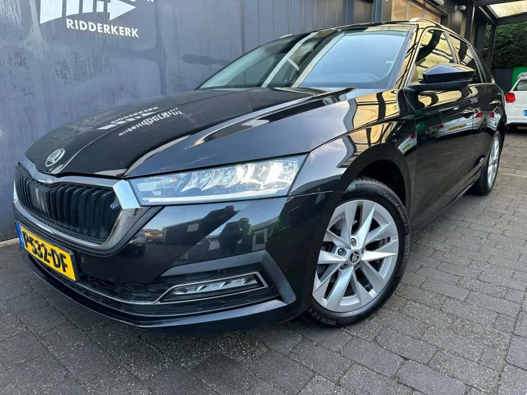 Škoda Octavia (2021) — foto 1