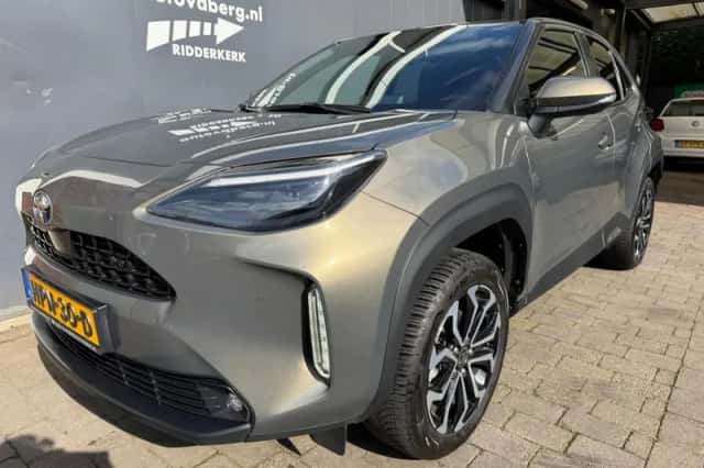 Toyota Yaris Cross (2022) thumbnail 1
