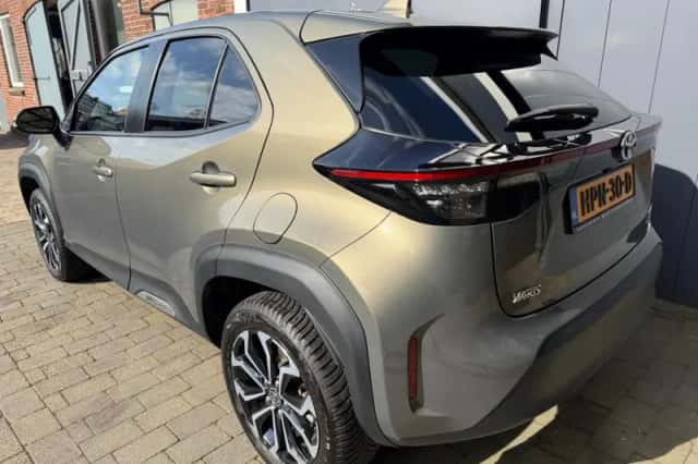 Toyota Yaris Cross (2022) thumbnail 2
