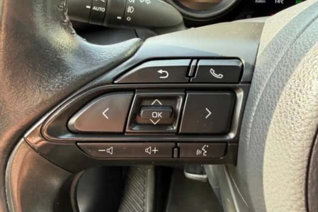 Toyota Yaris Cross (2022) thumbnail 12