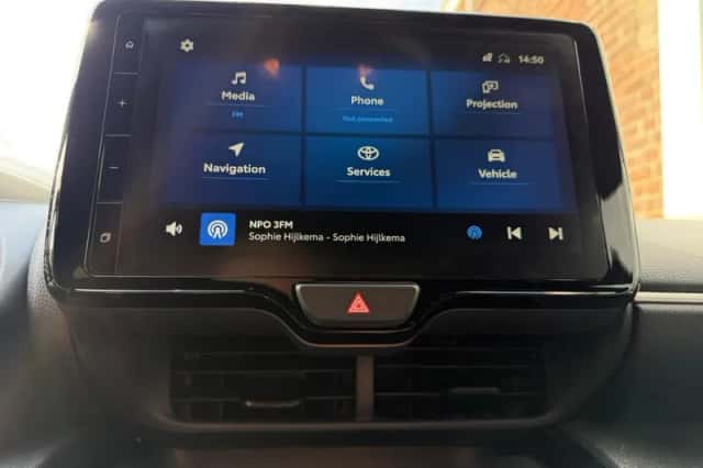 Toyota Yaris Cross (2022) thumbnail 15