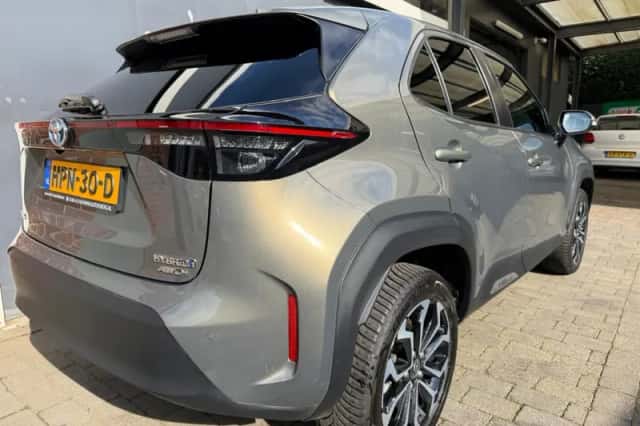 Toyota Yaris Cross (2022) thumbnail 4