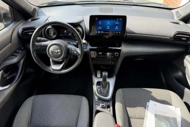 Toyota Yaris Cross (2022) thumbnail 6
