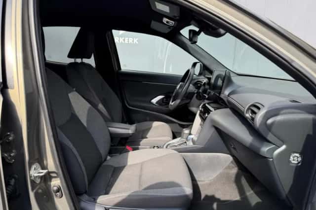 Toyota Yaris Cross (2022) thumbnail 9