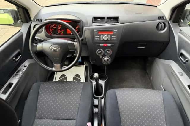 Daihatsu CUORE (2008) thumbnail 5