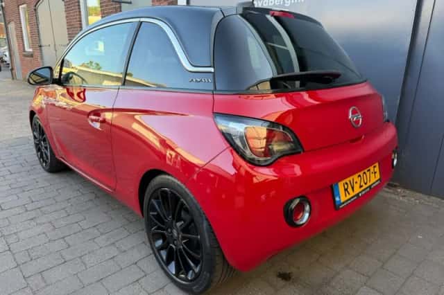 Opel Adam (2016) thumbnail 2