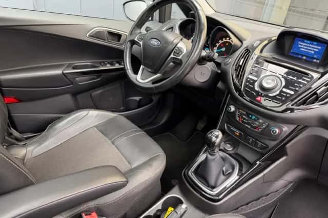 Ford B-Max (2015) thumbnail 6