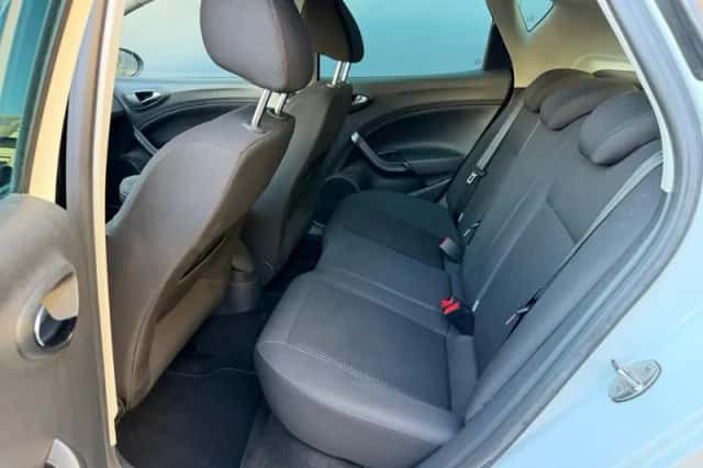 SEAT Ibiza (2016) thumbnail 7