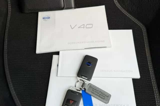 Volvo V40 (2014) thumbnail 18