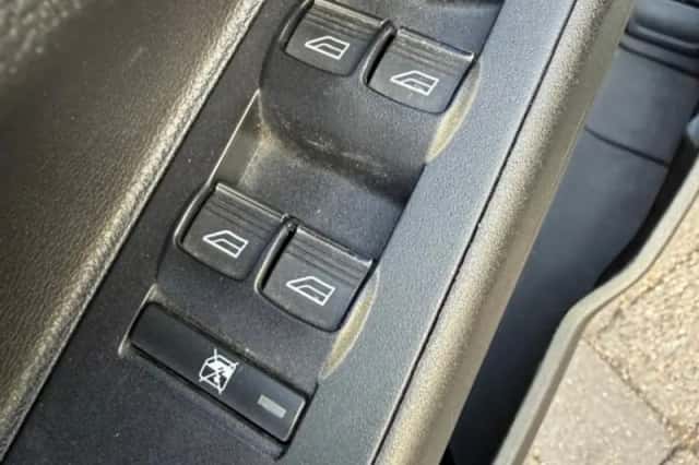 Ford B-Max (2013) thumbnail 11