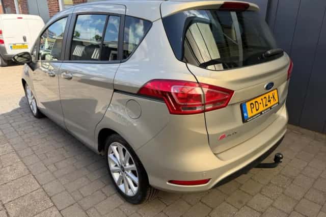 Ford B-Max (2013) thumbnail 4