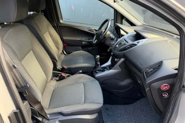 Ford B-Max (2013) thumbnail 9