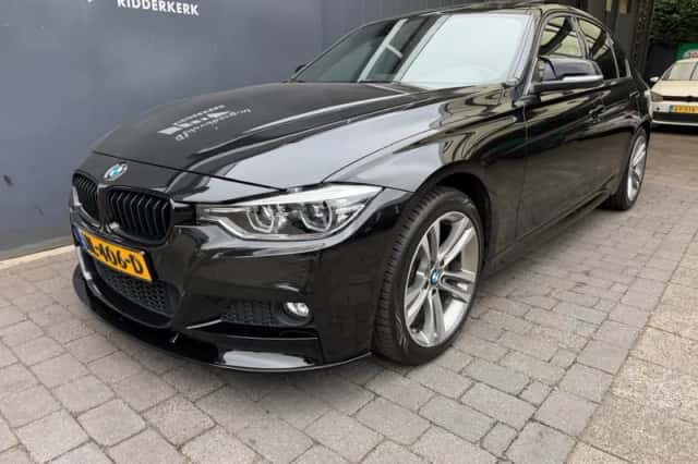 BMW 3-Serie (2013) thumbnail 1