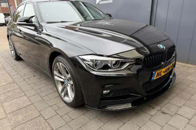 BMW 3-Serie (2013) thumbnail 3