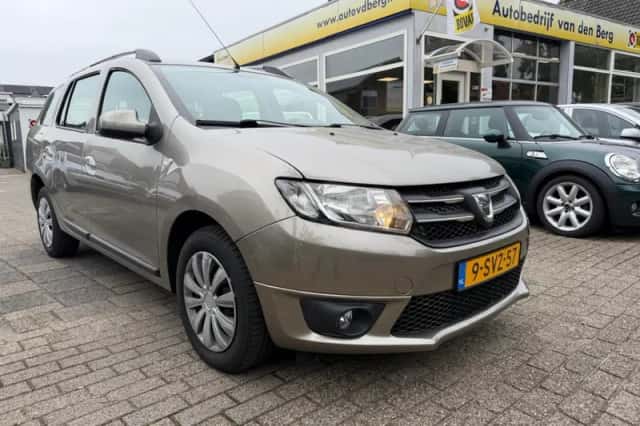 Dacia Logan (2014) thumbnail 1