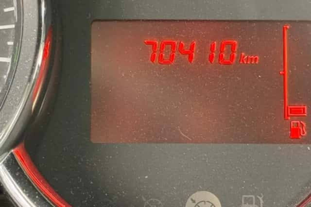 Dacia Logan (2014) thumbnail 3