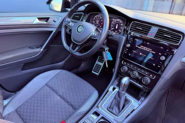 Volkswagen Golf (2019) thumbnail 5