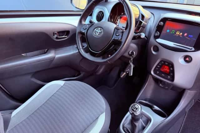 Toyota Aygo (2020) thumbnail 6