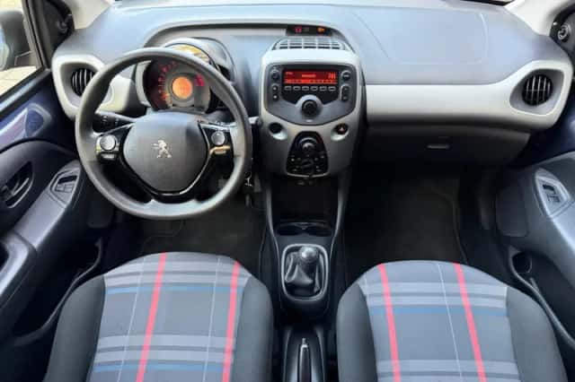 Peugeot 108 (2015) thumbnail 5