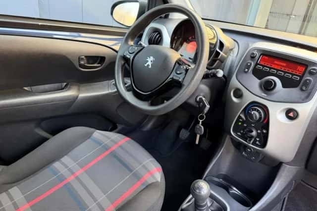 Peugeot 108 (2015) thumbnail 6