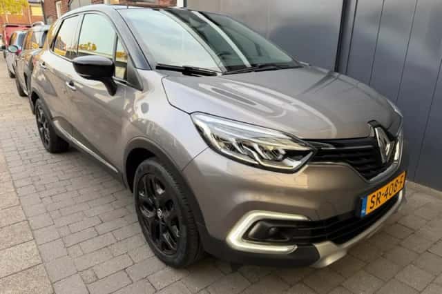 Renault Captur (2018) thumbnail 3