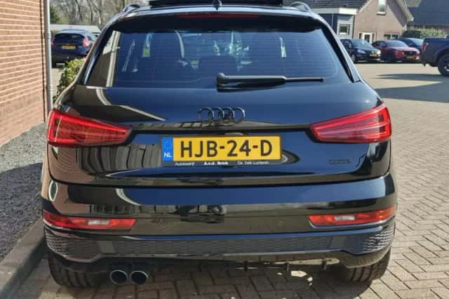Audi Q3 (2016) thumbnail 6